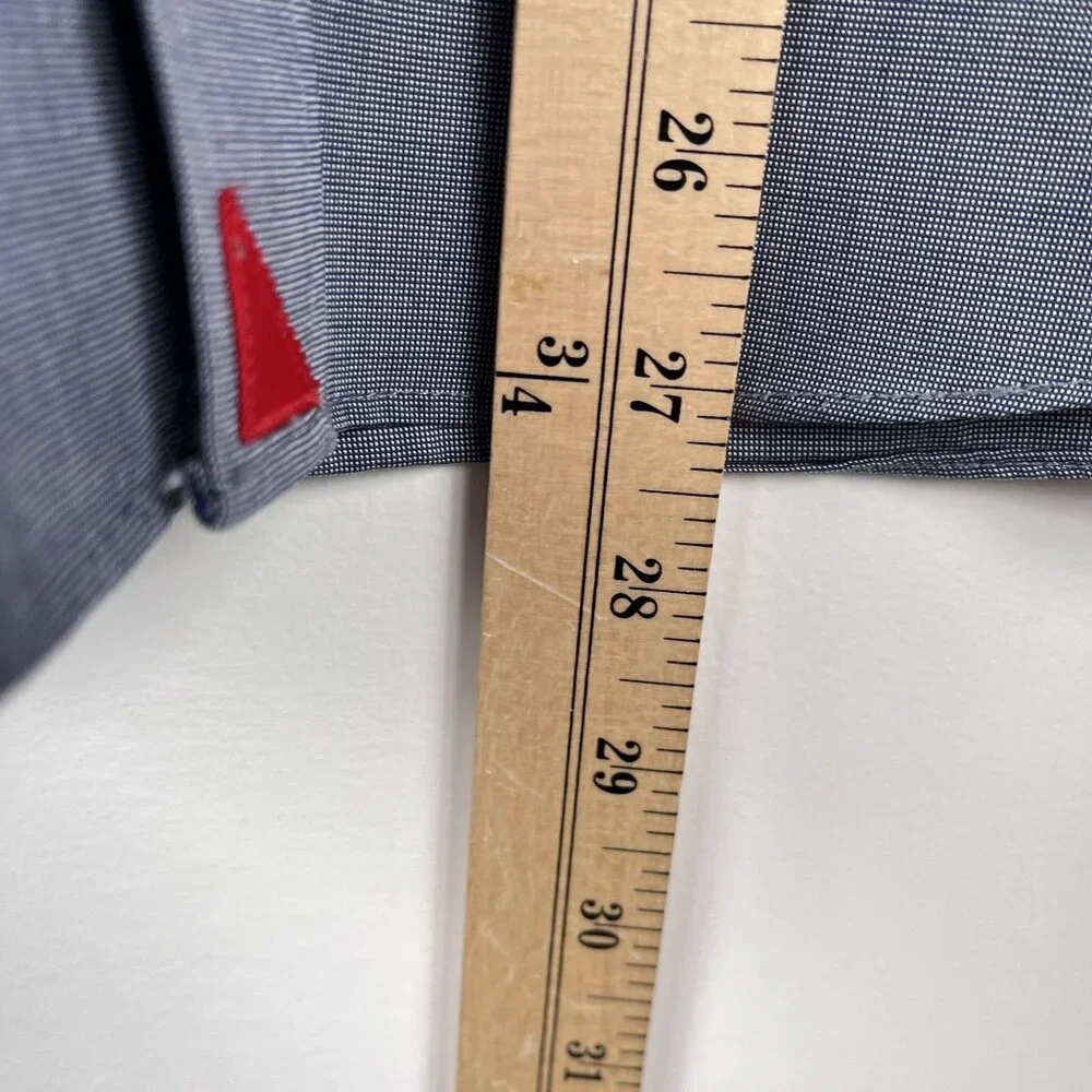 Untuckit Mens Slim Fit Grey Chambray Wrinkle Free Button Down Shirt Sz Small
